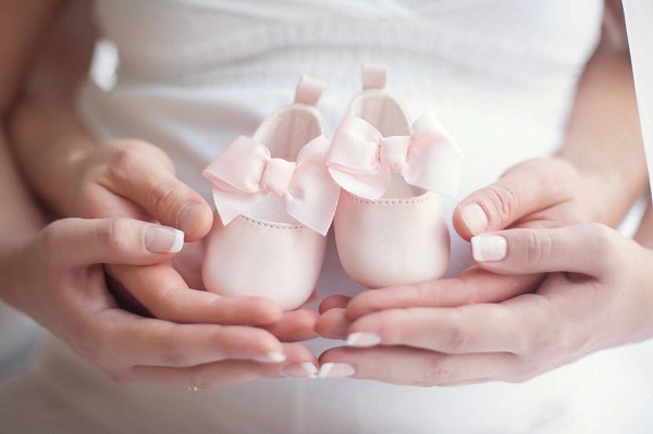 试管婴儿双胞胎变一胎怎么回事？移植两枚胚胎变成单胎的原因是什么？